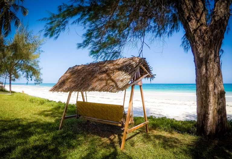 Nomad Beach Resort, Schaukel am Strand © Foto: Nomad Beach Resort