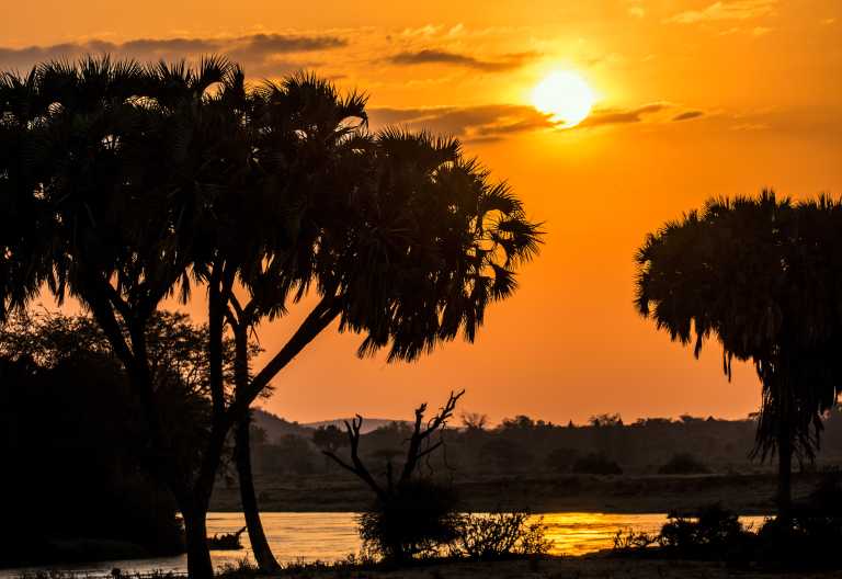 Sonnenuntergang Ewaso Ngiro River, Ashnil Samburu © Foto: FRED GRIVEL for Ashnil Hotels