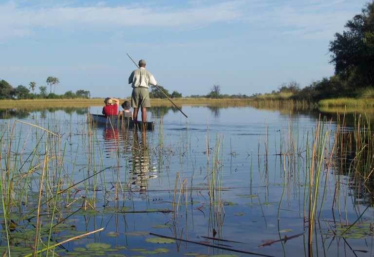 Mokoro-Fahrt im Okavango-Delta © Foto: Ulrike Pârvu | Outback Africa