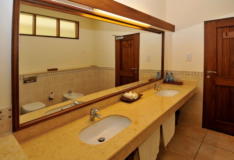 Baobab Beach Resort, Badezimmer