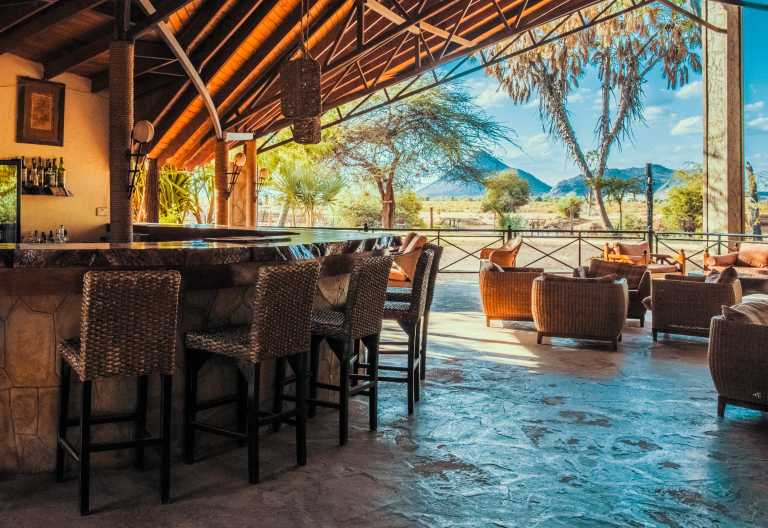 Offene Bar mit Aussicht, Ashnil Samburu © Foto: Ashnil Hotels