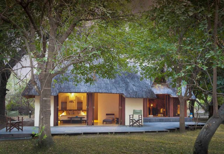 Luangwa River Camp, Buschsuite © Foto: Robin Pope Safaris