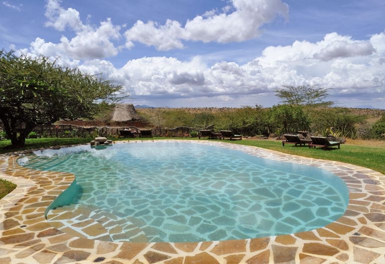 Swimmingpool des Lewa Safari Camps © Foto: Marco Penzel | Outback Africa