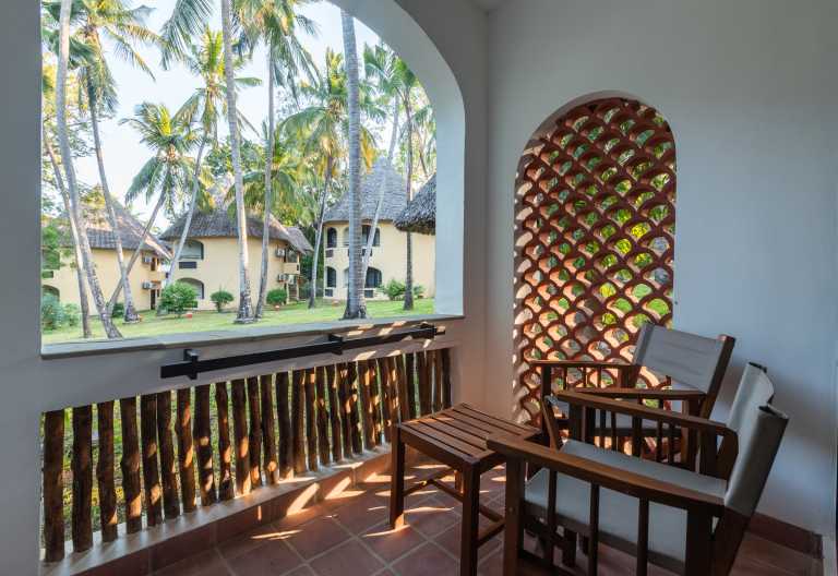 Severin Sea Lodge, Balkon eines Deluxe-Zimmers © Foto: Severin Safaris