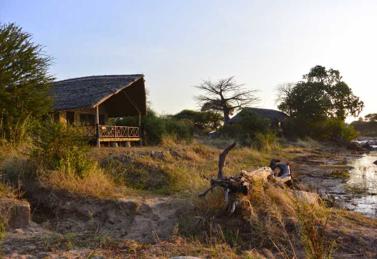 Ruaha River Lodge, Chaelts © Foto: Ulrike Pârvu | Outback Africa