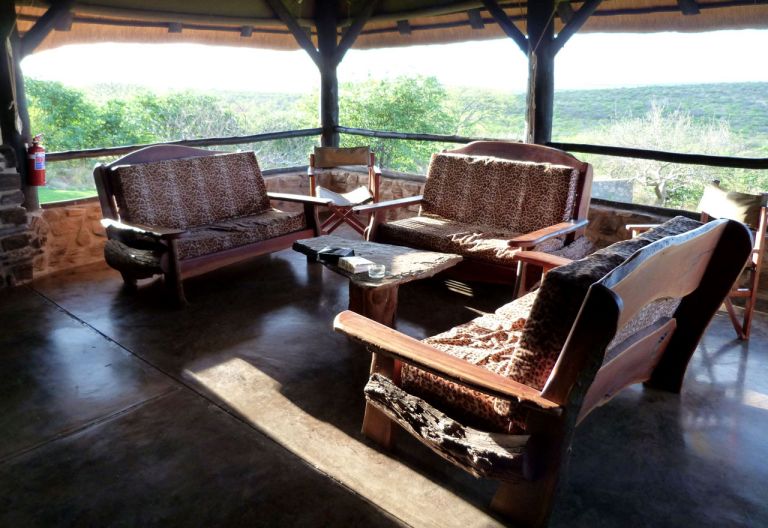 Mondjila Camp, offene Lounge © Foto: Jens Döring | Outback Africa