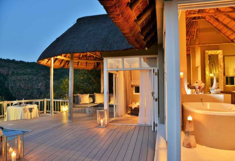 Clifftop Exclusive Safari Hideaway, Terrasse einer Suite © Foto: Clifftop Exclusive Safari Hideaway
