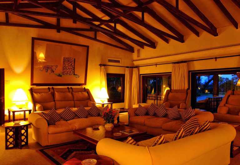 Ol Pejeta House, Lounge