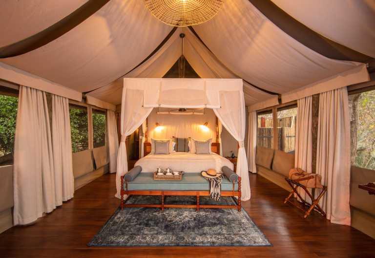 Blick ins Zeltchalet, Shinde Camp © Foto: Ker& Downey