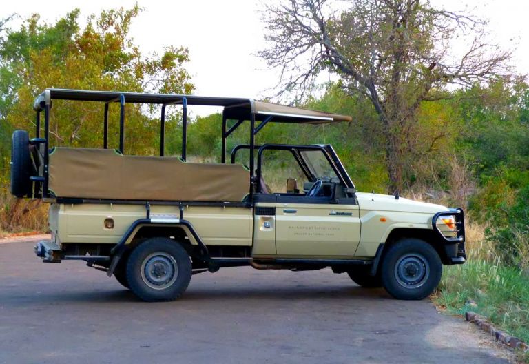 Rhino Post Safari Lodge, Pirschfahrzeug © Foto: Jens Döring | Outback Africa