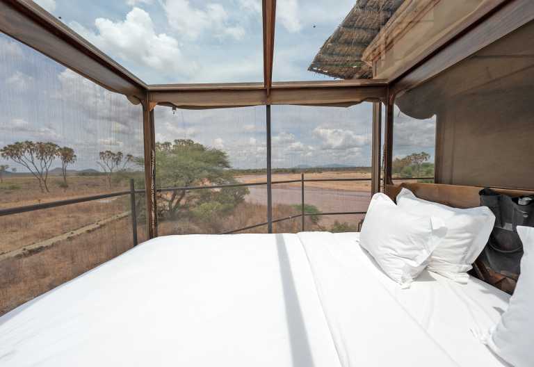 Starbed einer Deluxe Suites im Soroi Larsens Camp © Foto: Marco Penzel | Outback Africa