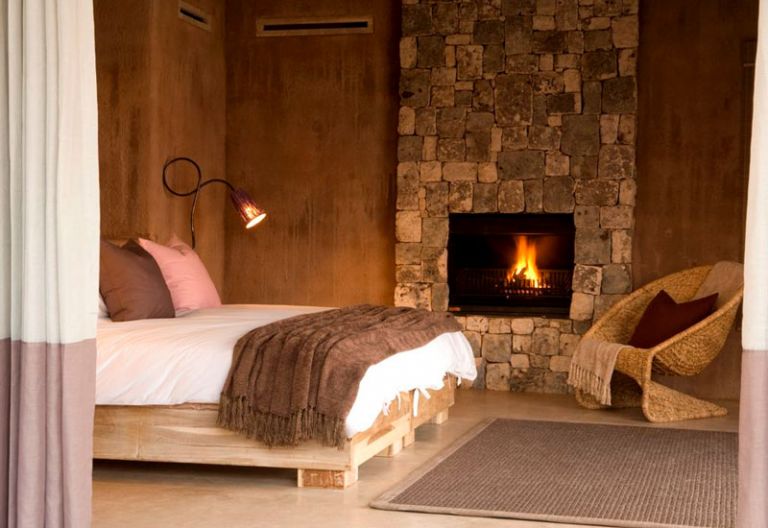 Onguma The Fort, Suite mit Kamin