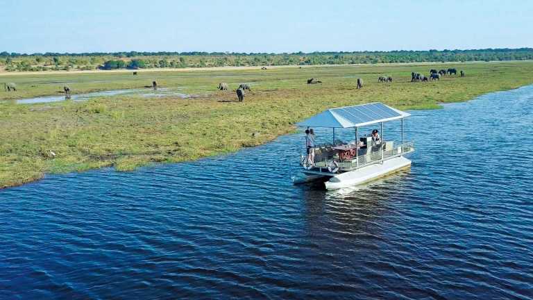 Bootssafari auf dem Chobe, Chobe Game Lodge © Foto: Desert&Delta