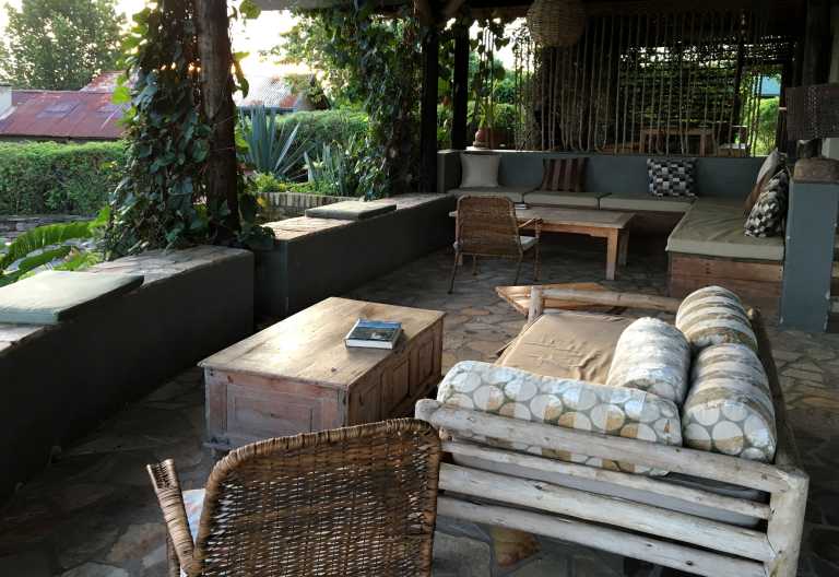 Gemütliche Lounge, Kyambura Gorge Lodge © Foto: Svenja Penzel | Outback Africa