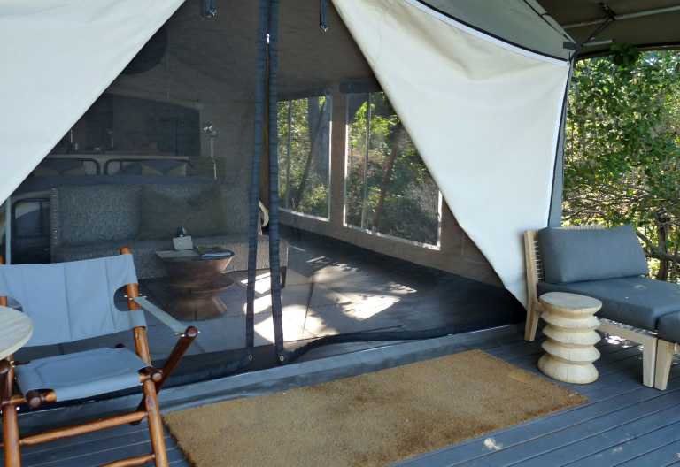 Blick ins Zelt, Gomoti Plains Camp © Foto: Ulrike Pârvu | Outback Africa