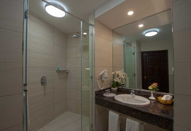 Badezimmer, Lake Naivasha Sopa Resort © Foto: Sopa Lodges