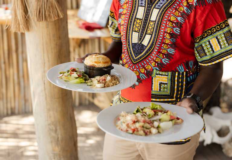 Lunch im Ntemwa Busanga Camp © Foto: Classic Zambia